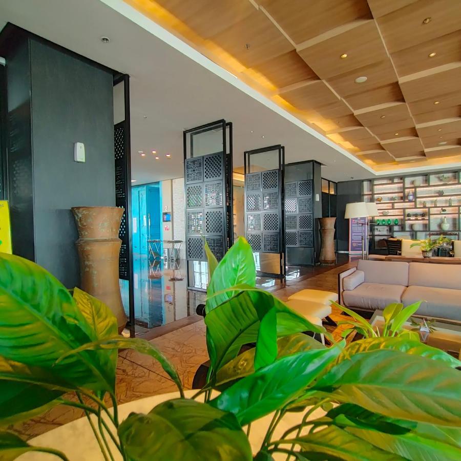 Swiss-Belinn Saripetojo Solo Luaran gambar