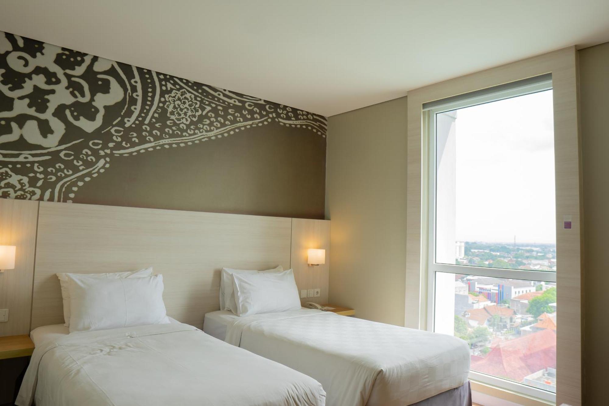 Swiss-Belinn Saripetojo Solo Luaran gambar