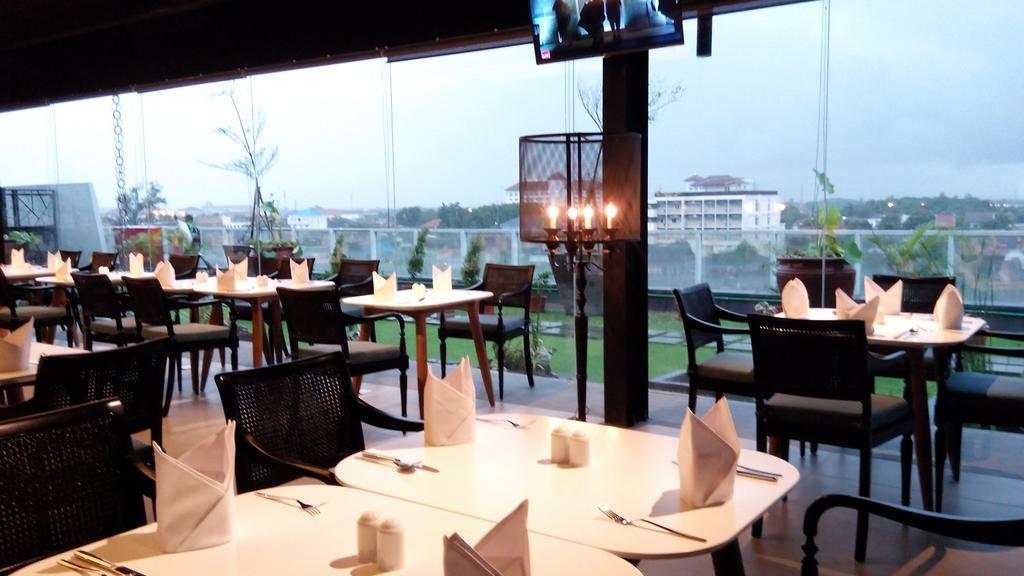 Swiss-Belinn Saripetojo Solo Luaran gambar